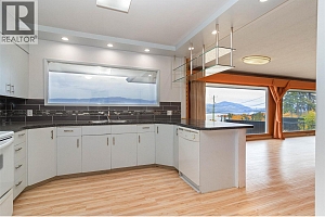 4829 Lakeshore Road - Photo 33