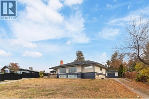 4829 Lakeshore Road - Photo 4