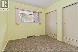 4829 Lakeshore Road - Photo 41