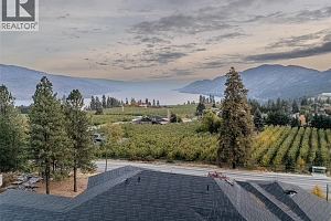 4976 Princeton Avenue - Photo 2