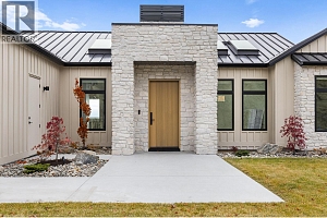 1359 Vineyard Drive - Photo 2