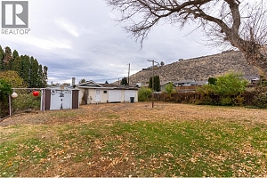 725 YATES Road - Photo 27