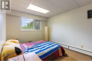 725 YATES Road - Photo 33