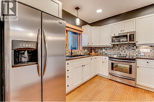 9845 Eastside Road Unit# 79 - Photo 11