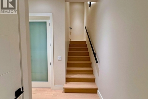 781 Martin Avenue Unit# 4 - Photo 15