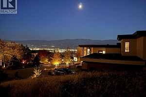 720 Pinehaven Court - Photo 32