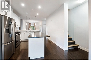 600 Sherwood Road Unit# 19 - Photo 11