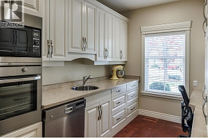 444 Quilchena Drive - Photo 15