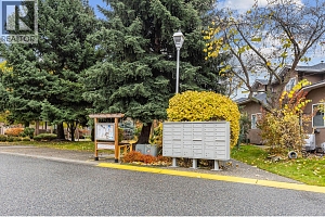 535 Glenmeadows Road Unit# 33 - Photo 44