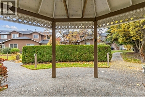 535 Glenmeadows Road Unit# 33 - Photo 46