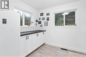 5633 Day Road - Photo 6