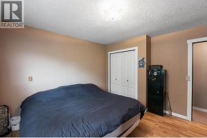 4811 Parkdale Crescent - Photo 19