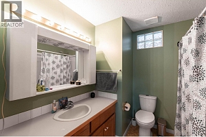 4811 Parkdale Crescent - Photo 23