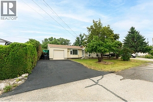 4811 Parkdale Crescent - Photo 5