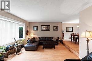 4811 Parkdale Crescent - Photo 7