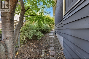 1112 Pinecrest Lane - Photo 51