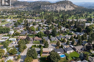 1112 Pinecrest Lane - Photo 65