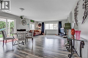 331-351 Phipps Crescent - Photo 16