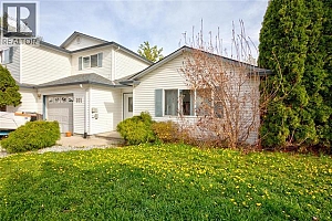 331-351 Phipps Crescent - Photo 2