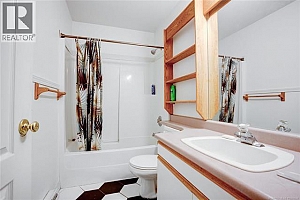 331-351 Phipps Crescent - Photo 22