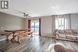 331-351 Phipps Crescent - Photo 6