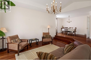 740 ROYAL PINE Drive - Photo 4