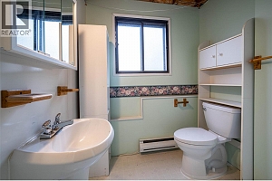 4358 Chamberlain Road - Photo 36