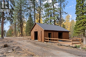 4670 Stewart Road E - Photo 16