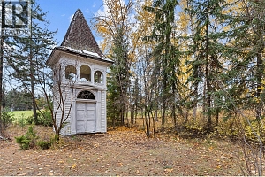 4670 Stewart Road E - Photo 9