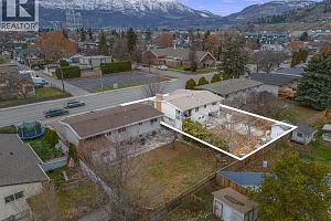 1387 Gordon Drive - Photo 4