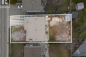 1387 Gordon Drive - Photo 8