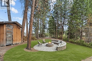 4670 Stewart Road E - Photo 33