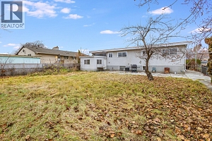 1395 Gordon Drive - Photo 17