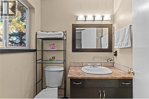 2164 Tomat Avenue - Photo 29