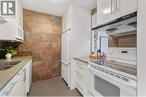 737 Leon Avenue Unit# 1206 - Photo 15