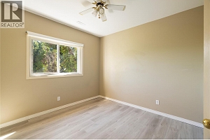 2391 Nahanni Court - Photo 20