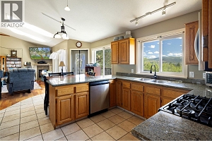 2391 Nahanni Court - Photo 3