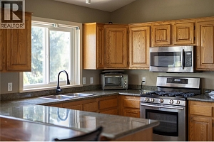 2391 Nahanni Court - Photo 7