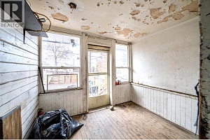 2214 32 Street - Photo 10