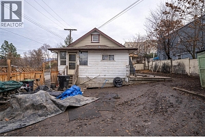 2214 32 Street - Photo 30