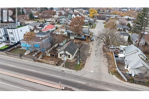 2214 32 Street - Photo 31