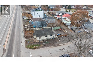 2214 32 Street - Photo 32