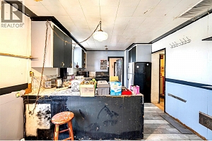 2214 32 Street - Photo 6