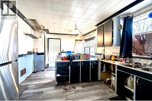 2214 32 Street - Photo 7