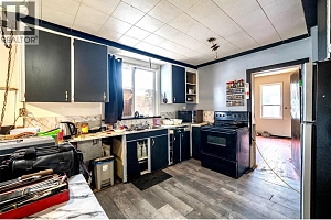 2214 32 Street - Photo 8