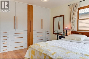 640 ROANOKE Avenue - Photo 31