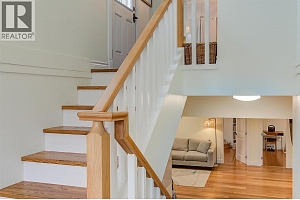 640 ROANOKE Avenue - Photo 36