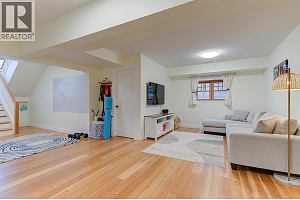 640 ROANOKE Avenue - Photo 37