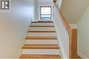 640 ROANOKE Avenue - Photo 38