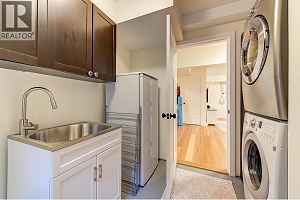 640 ROANOKE Avenue - Photo 45